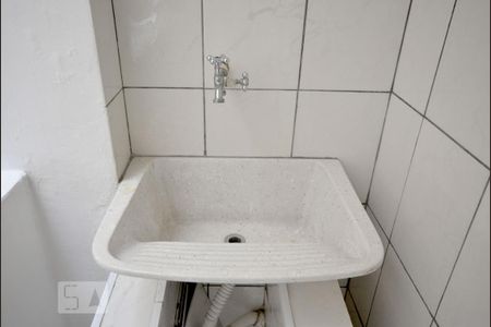 Apartamento para alugar com 75m², 3 quartos e sem vaga Apartamento para alugar com 75m², 3 quartos e sem vagaArea de Serviço