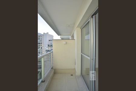 Apartamento à venda com 86m², 2 quartos e 1 vagaVaranda da Suíte