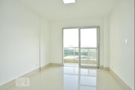 Apartamento à venda com 86m², 2 quartos e 1 vagaSuíte