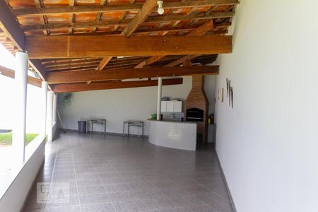 Casa de condomínio à venda com 180m², 3 quartos e 3 vagasÁrea comum