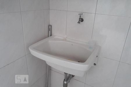 Casa de condomínio à venda com 180m², 3 quartos e 3 vagasLavanderia