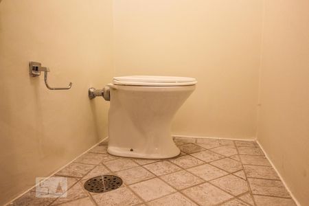 Lavabo de apartamento para alugar com 2 quartos, 120m² em Itaim Bibi, São Paulo