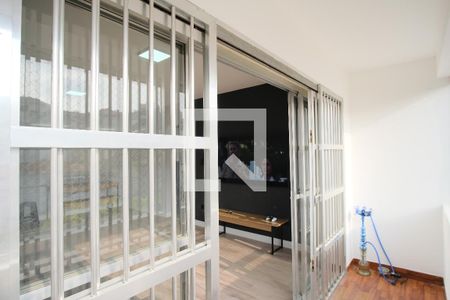 Varanda de apartamento à venda com 2 quartos, 74m² em Vila Antonina, São Paulo