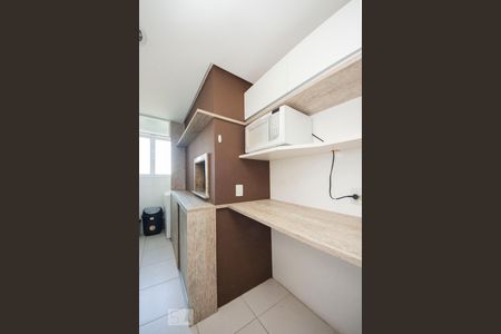 Apartamento à venda com 79m², 2 quartos e 1 vagaCozinha com churrasqueira