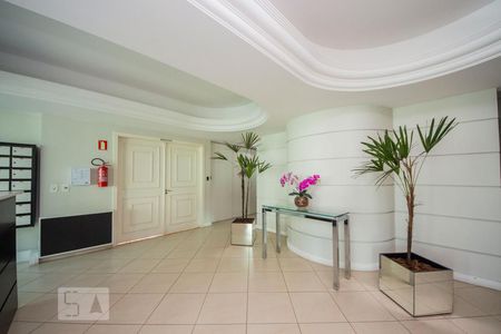 Apartamento à venda com 79m², 2 quartos e 1 vagaHall de Entrada