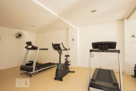 Apartamento à venda com 79m², 2 quartos e 1 vagaÁrea comum - Academia