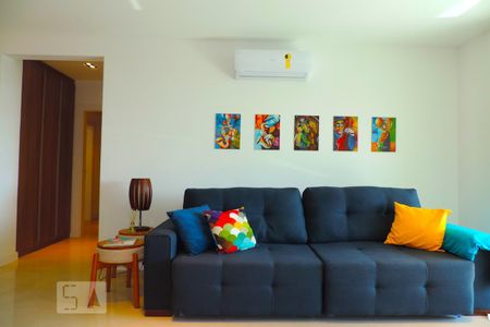 Sala de apartamento para alugar com 2 quartos, 65m² em Campeche, Florianópolis