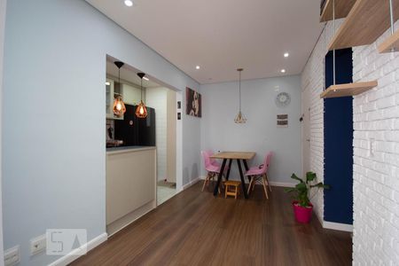 Sala de apartamento à venda com 2 quartos, 50m² em São Pedro, Osasco