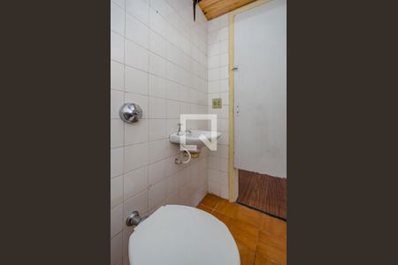 Apartamento à venda com 88m², 3 quartos e 2 vagas Apartamento à venda com 88m², 3 quartos e 2 vagasBanheiro de Serviço