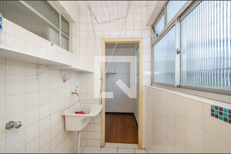 Apartamento à venda com 88m², 3 quartos e 2 vagas Apartamento à venda com 88m², 3 quartos e 2 vagasÁrea de Serviço