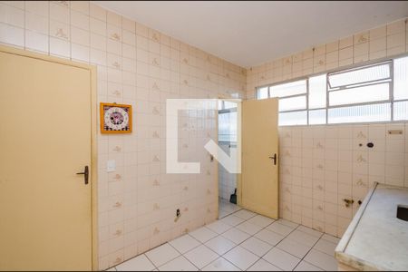 Apartamento à venda com 88m², 3 quartos e 2 vagas Apartamento à venda com 88m², 3 quartos e 2 vagasCozinha