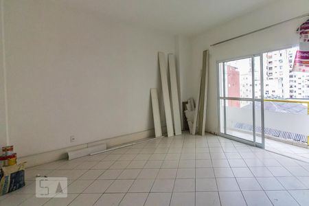 Studio à venda com 40m², 1 quarto e sem vagaKitnet