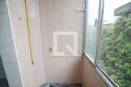 Apartamento à venda com 70m², 2 quartos e sem vagaCozinha e Área de Serviço