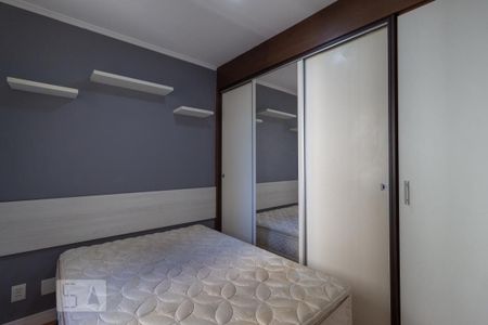 Quarto 1 de apartamento para alugar com 2 quartos, 50m² em Jardim Monte Alegre, São Paulo