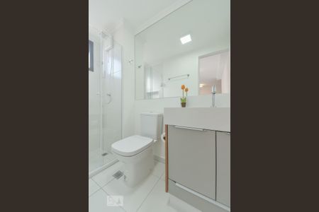 Banheiro de kitnet/studio para alugar com 1 quarto, 30m² em Consolação, São Paulo