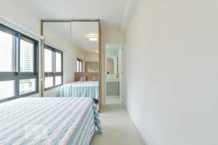 Quarto de kitnet/studio para alugar com 1 quarto, 30m² em Consolação, São Paulo
