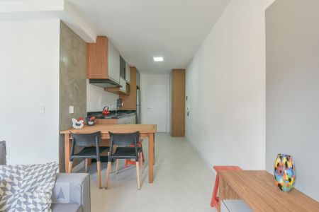 Sala de kitnet/studio para alugar com 1 quarto, 30m² em Consolação, São Paulo
