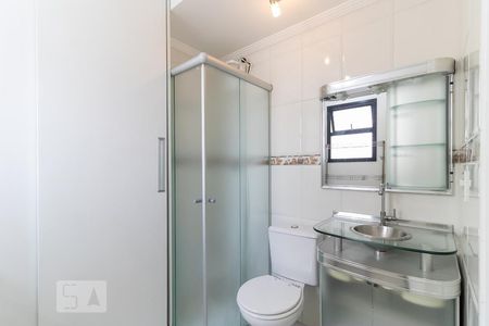 Apartamento para alugar com 94m², 3 quartos e 2 vagasBanheiro de Serviço
