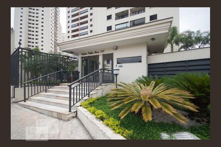 Apartamento para alugar com 94m², 3 quartos e 2 vagasFachada
