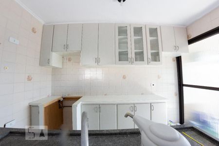 Apartamento à venda com 68m², 2 quartos e 1 vagaCozinha