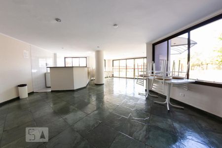 Apartamento à venda com 68m², 2 quartos e 1 vagaÁrea comum - Salão de festas
