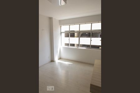 Sala de apartamento para alugar com 1 quarto, 52m² em Lourdes, Belo Horizonte