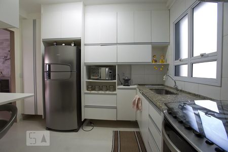 Apartamento para alugar com 111m², 3 quartos e 2 vagasCozinha