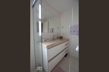 Apartamento para alugar com 111m², 3 quartos e 2 vagasBanheiro da Suíte