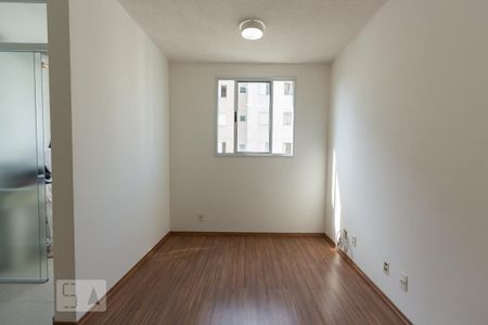Sala de apartamento para alugar com 2 quartos, 42m² em Jardim Celeste, São Paulo