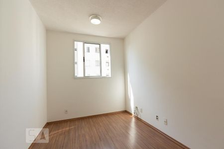Sala de apartamento para alugar com 2 quartos, 42m² em Jardim Celeste, São Paulo