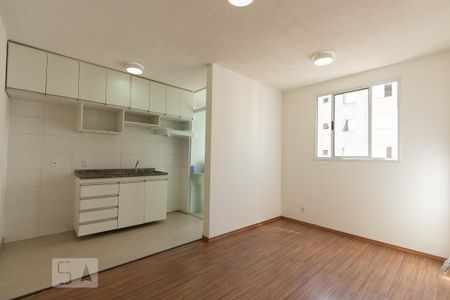 Sala de apartamento para alugar com 2 quartos, 42m² em Jardim Celeste, São Paulo