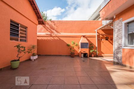 Casa à venda com 165m², 3 quartos e 3 vagasQuintal