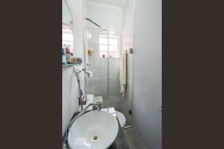 Casa à venda com 165m², 3 quartos e 3 vagasBanheiro Suíte 