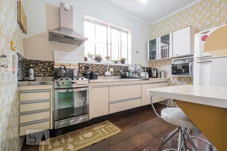 Casa à venda com 165m², 3 quartos e 3 vagasCozinha