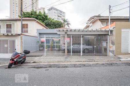 Casa à venda com 165m², 3 quartos e 3 vagasFachada 
