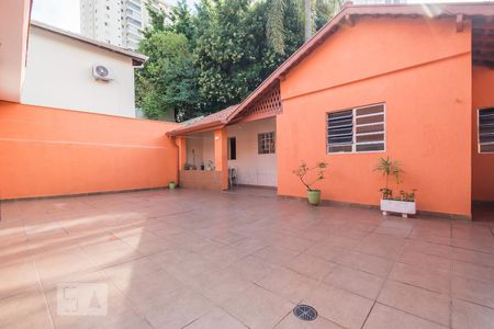 Casa à venda com 165m², 3 quartos e 3 vagasQuintal