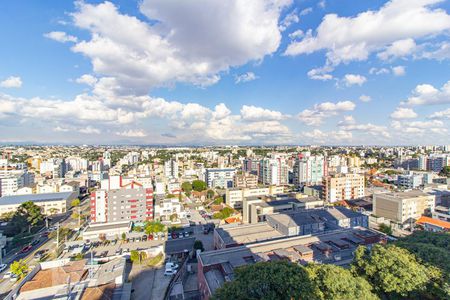 Vista da Sala de apartamento para alugar com 2 quartos, 54m² em Água Verde, Curitiba