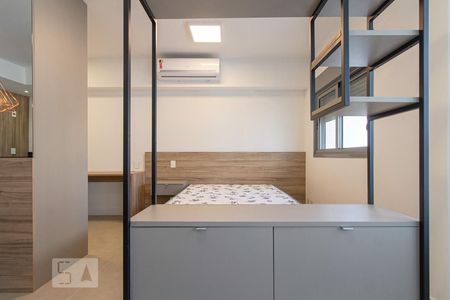 Studio para alugar com 37m², 1 quarto e 1 vaga Studio para alugar com 37m², 1 quarto e 1 vagaQuarto