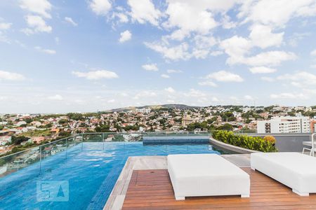 Studio para alugar com 37m², 1 quarto e 1 vaga Studio para alugar com 37m², 1 quarto e 1 vagaÁrea comum - Piscina