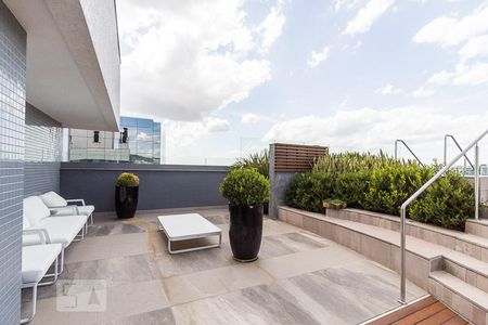 Studio para alugar com 37m², 1 quarto e 1 vaga Studio para alugar com 37m², 1 quarto e 1 vagaÁrea comum - Churrasqueira