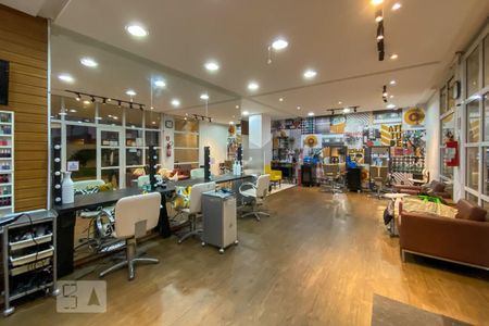 Apartamento para alugar com 123m², 3 quartos e 2 vagasSalão de beleza