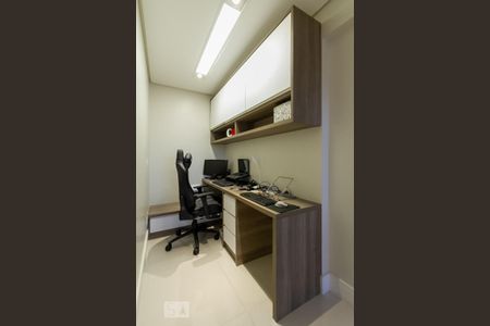 Apartamento para alugar com 123m², 3 quartos e 2 vagasEscritório