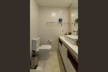Apartamento para alugar com 123m², 3 quartos e 2 vagasBanheiro da suíte