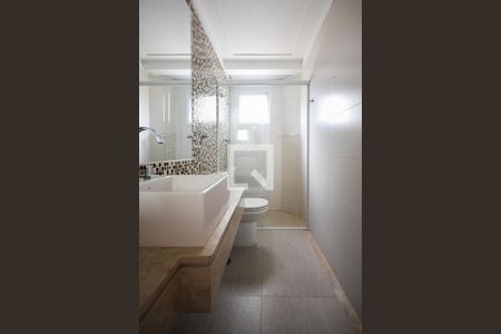 Apartamento à venda com 75m², 2 quartos e 2 vagas Apartamento à venda com 75m², 2 quartos e 2 vagasBanheiro