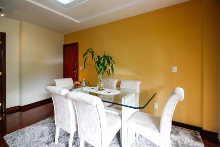 Apartamento para alugar com 154m², 3 quartos e 2 vagas Apartamento para alugar com 154m², 3 quartos e 2 vagasSala