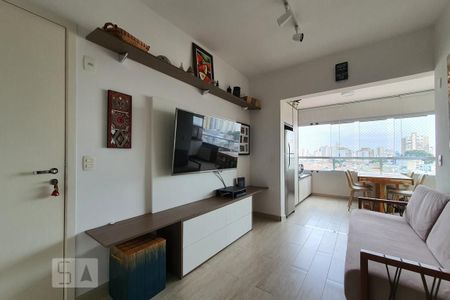 Banheiro da suíte de apartamento à venda com 1 quarto, 41m² em Vila Dom Pedro I, São Paulo