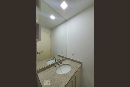 Banheiro da suíte de apartamento à venda com 1 quarto, 41m² em Vila Dom Pedro I, São Paulo