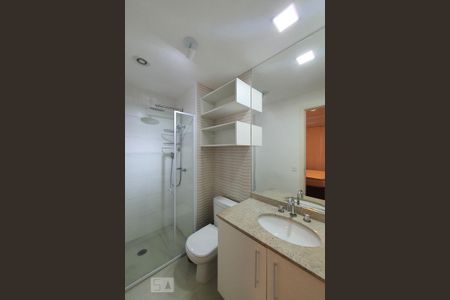 Banheiro da suíte de apartamento à venda com 1 quarto, 41m² em Vila Dom Pedro I, São Paulo