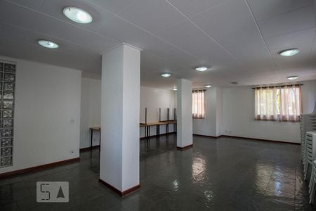 Apartamento para alugar com 60m², 2 quartos e 1 vaga Apartamento para alugar com 60m², 2 quartos e 1 vagaSalão de Festas