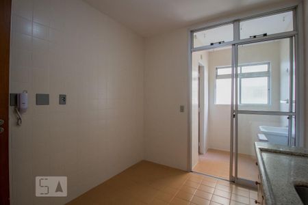 Apartamento para alugar com 60m², 2 quartos e 1 vaga Apartamento para alugar com 60m², 2 quartos e 1 vagaCozinha